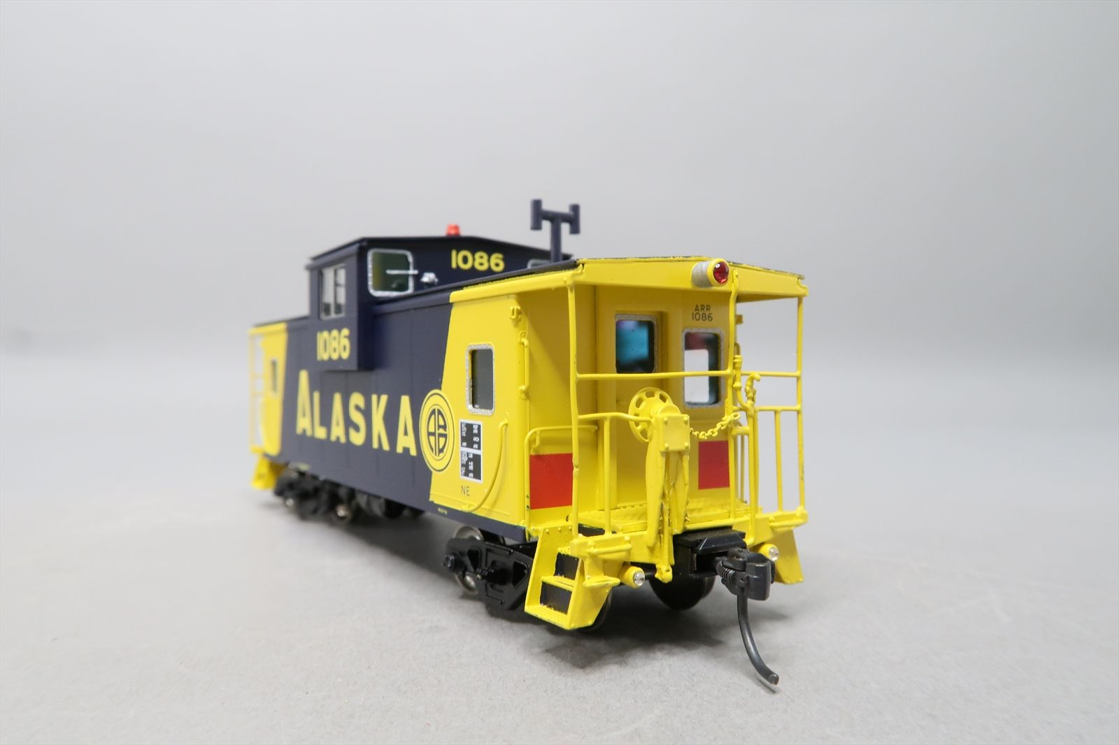 HO Brass Model - OMI 4210.1 ARR Alaska Railroad Caboose Blue Yellow ...