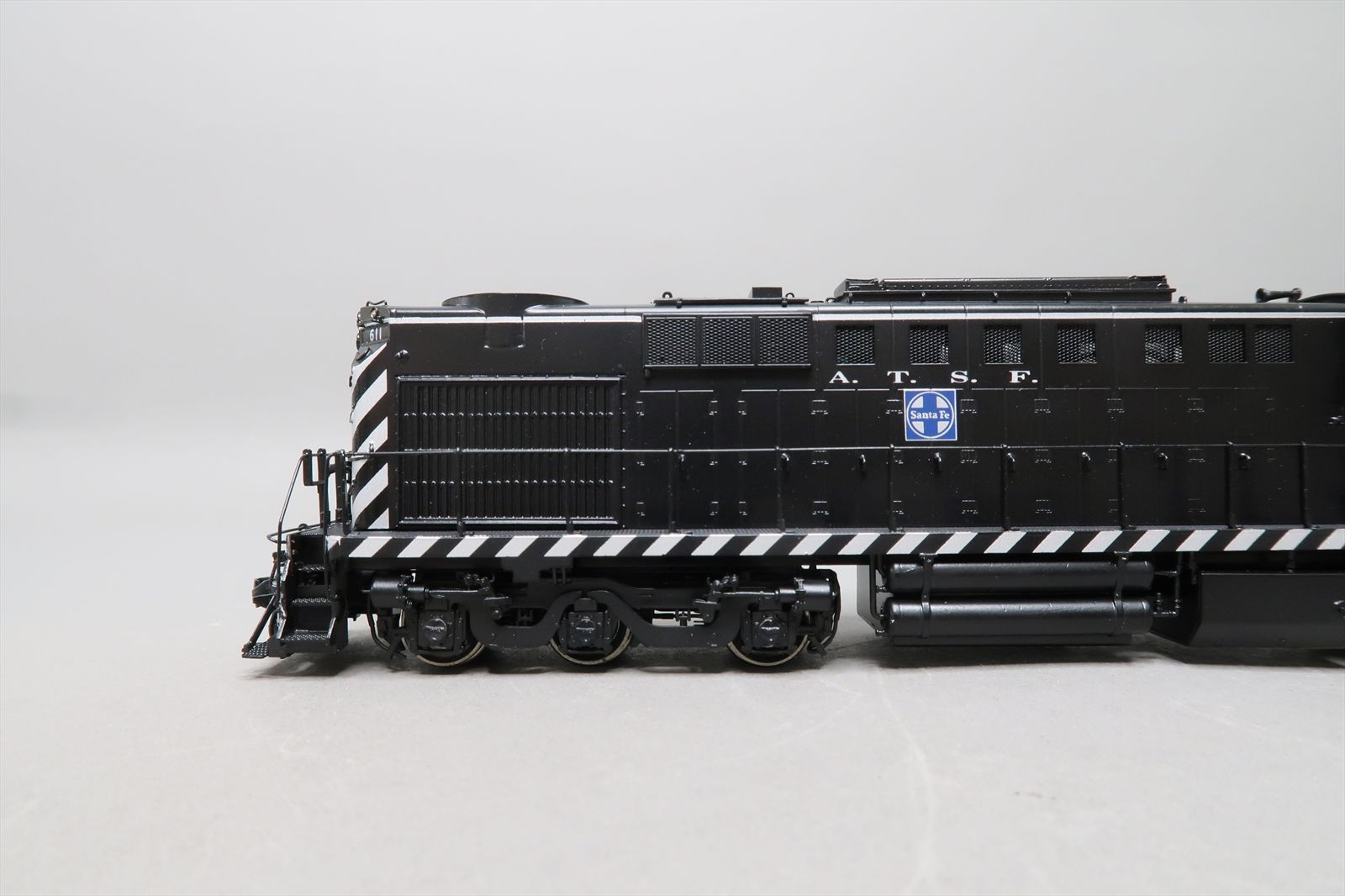 HO Brass Model - OMI 6901.1 AT&SF Santa Fe RSD7 Black / Aluminum #611 ...
