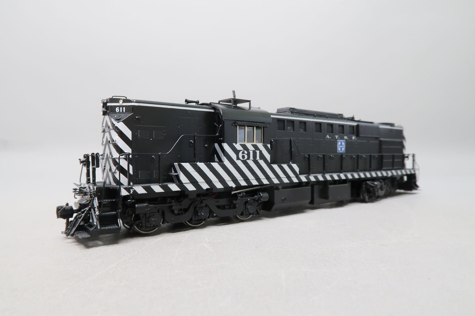 HO Brass Model - OMI 6901.1 AT&SF Santa Fe RSD7 Black / Aluminum #611 ...