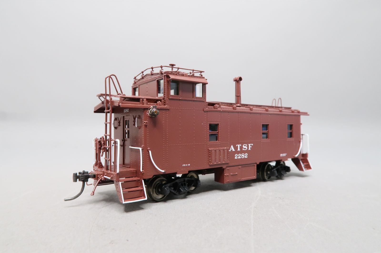 HO Brass Model - DP 1407 AT&SF Santa Fe Peaked Roof Steel Caboose #2282 ...