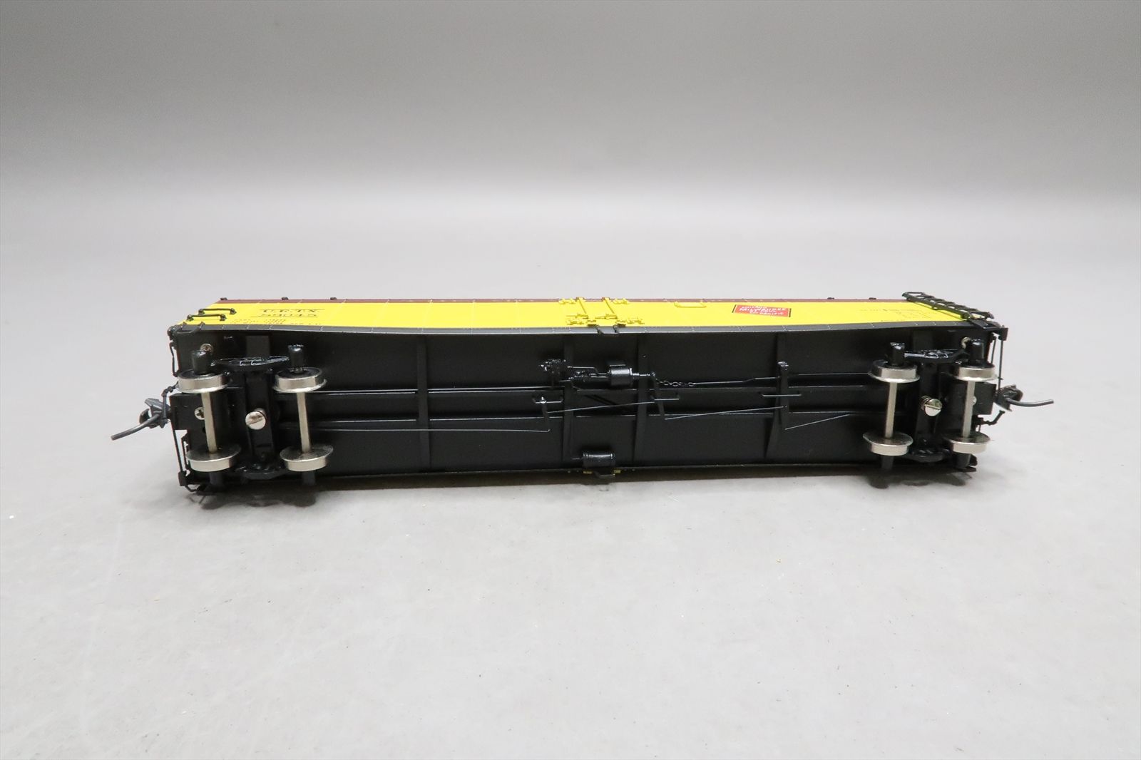 HO Brass Model - OMI 3163.1 Milwaukee Road URTX 70 Ton Reefer ...