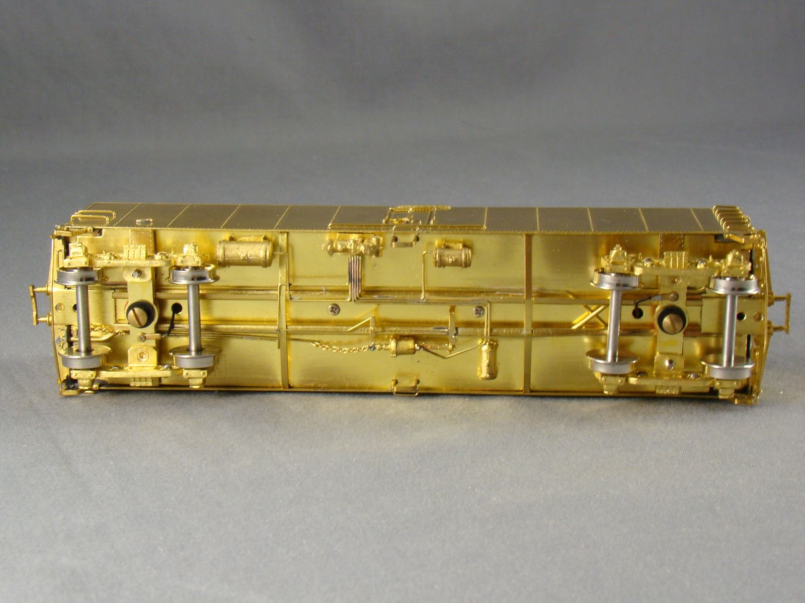 HO OMI 3064 GPEX Pfaudler 40' Milk Car w/ Interior Light & Detail