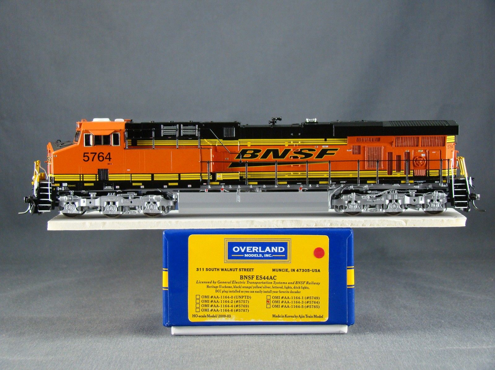 emico様 HO OMI Ajin Overland BNSF ES44AC GEVO Diesel #5764