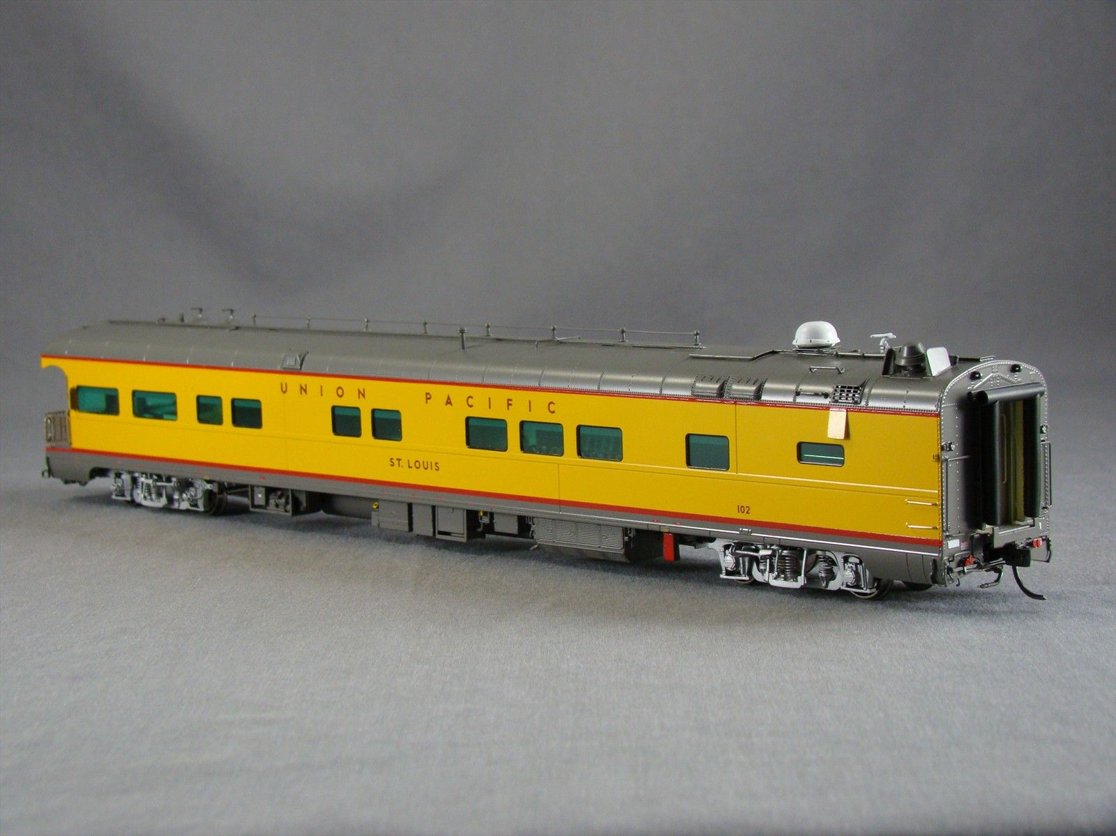 HO OMI 3404.1 UP Union Pacific Business Car - St. Louis #102 - Lights ...