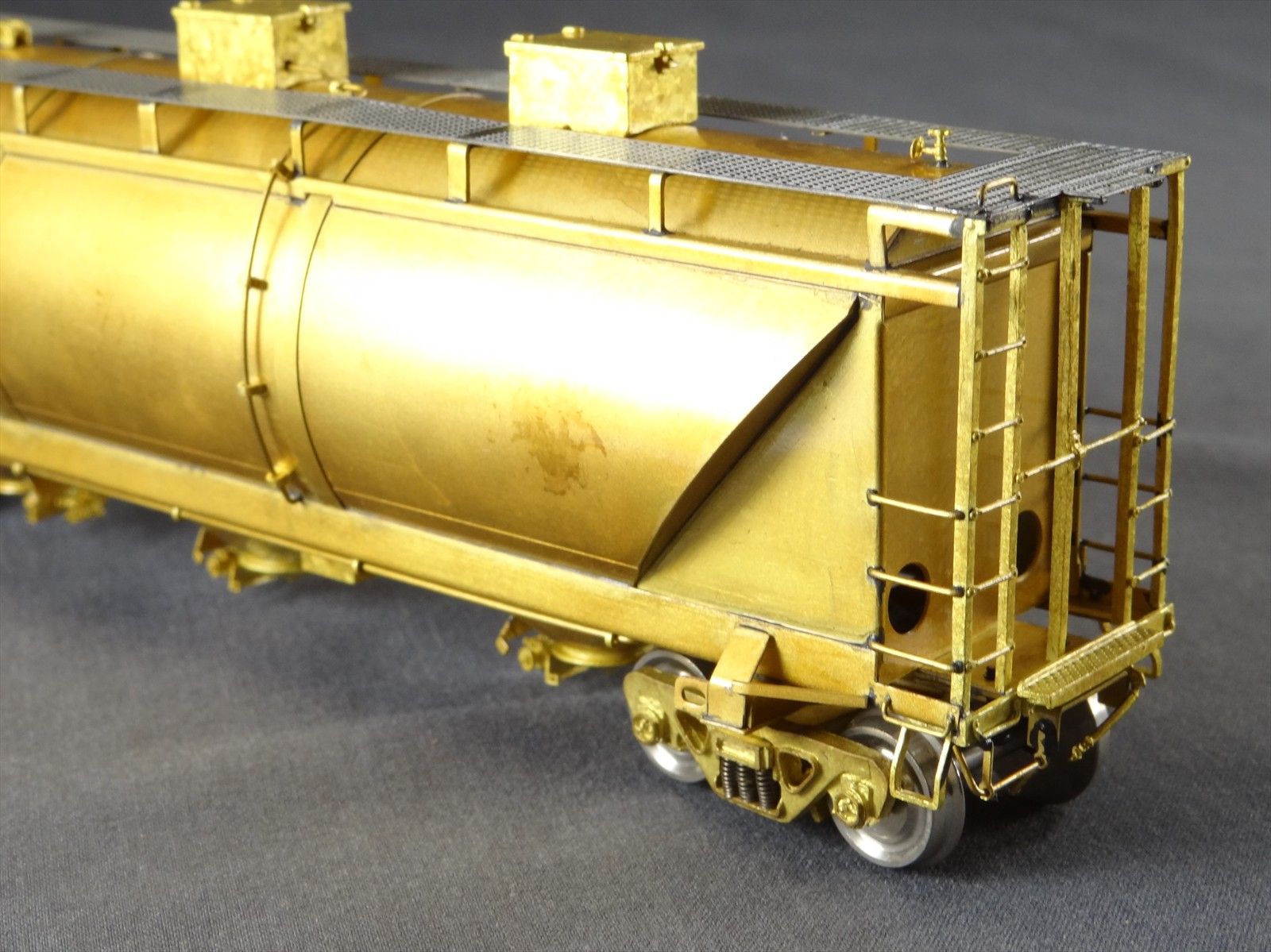 HO OMI 3364 Overland Pd3000-3 Asepticar Hopper Car