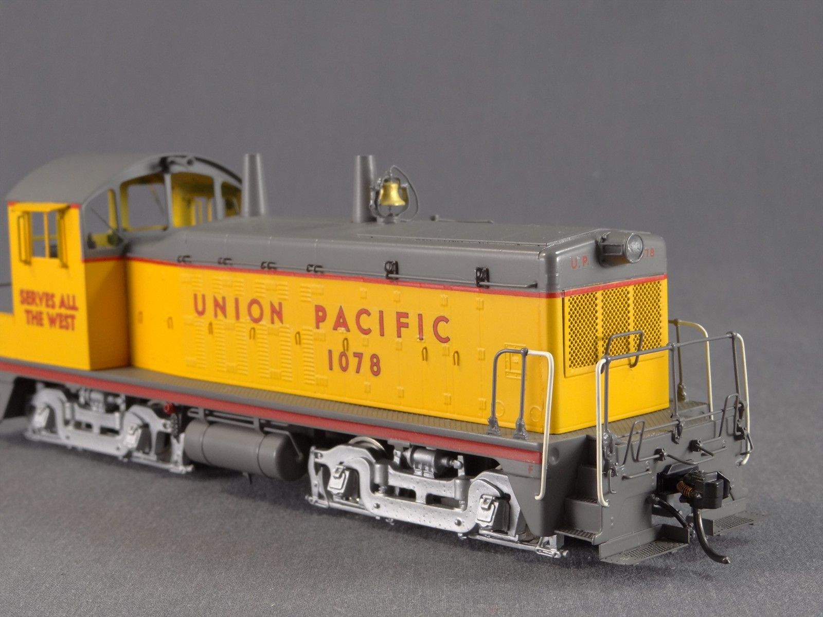 Williams By Bachmann Locomotiva Diesel NW-2 Scala O, Union Pacific #1011, Suono True Blast Plus, Doppi Motori - 6