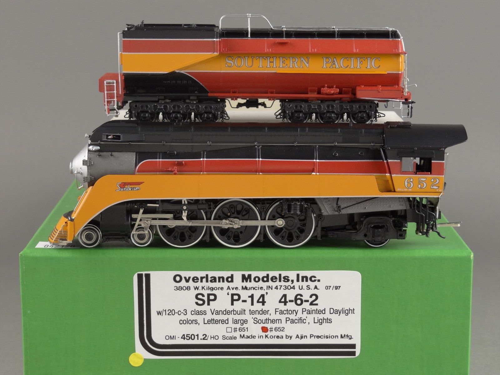 HO OMI SP Southern Pacific P-14 4-6-2 #652 Daylight