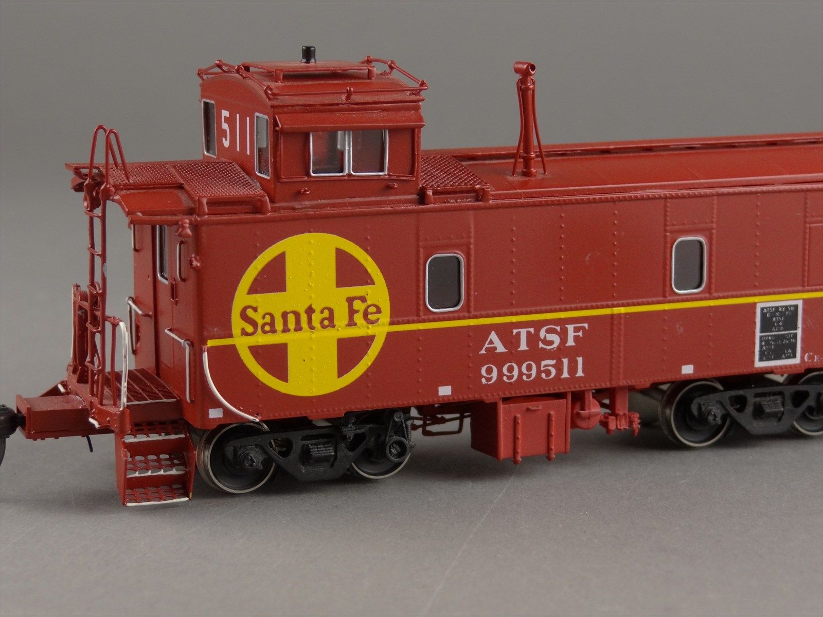 HO CIL Challenger 2091.1 ATSF Santa Fe CE-2 Caboose #999511