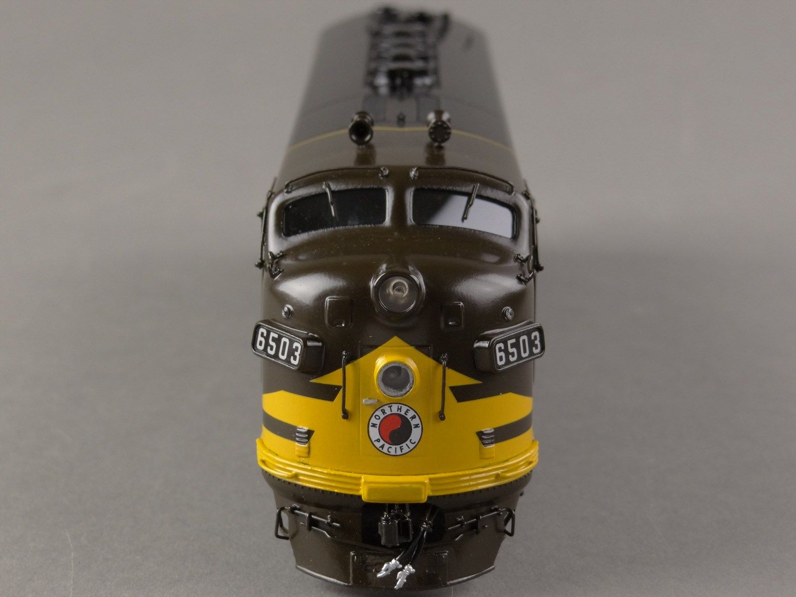 Desiel Tree HO CIL 2379.4 NP EMD F3 F3A Diesel #6503 - Pine Tree Scheme