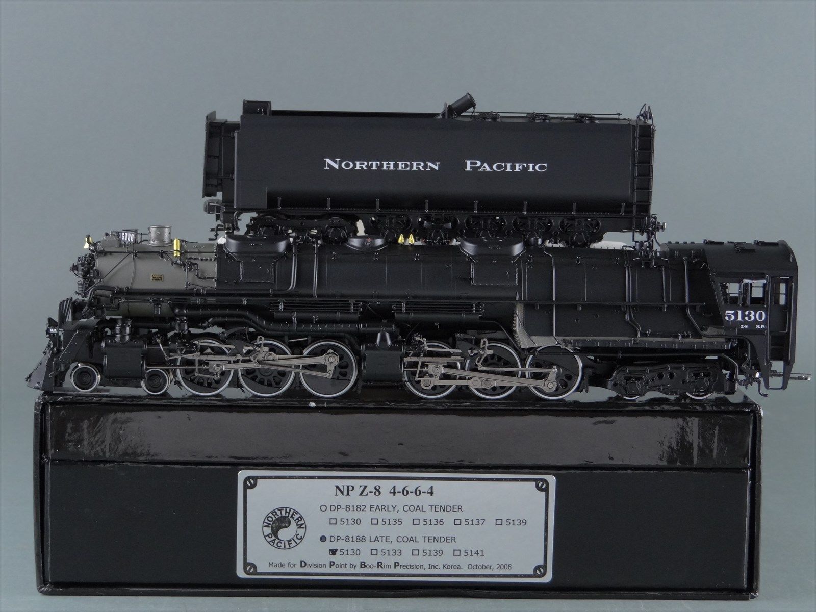 HO Division Point NP Northern Pacific 4-6-6-4 Z-8 Challenger #5130