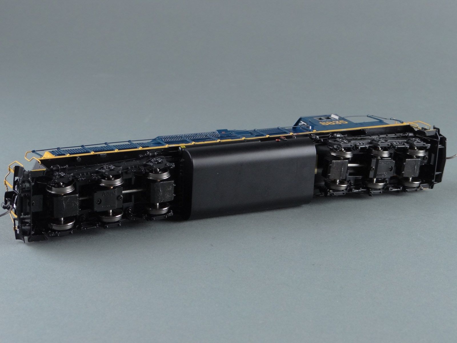 HO Brass Model Train - OMI 87010001.4 Overland CSX SD40-2 Diesel #8835 ...