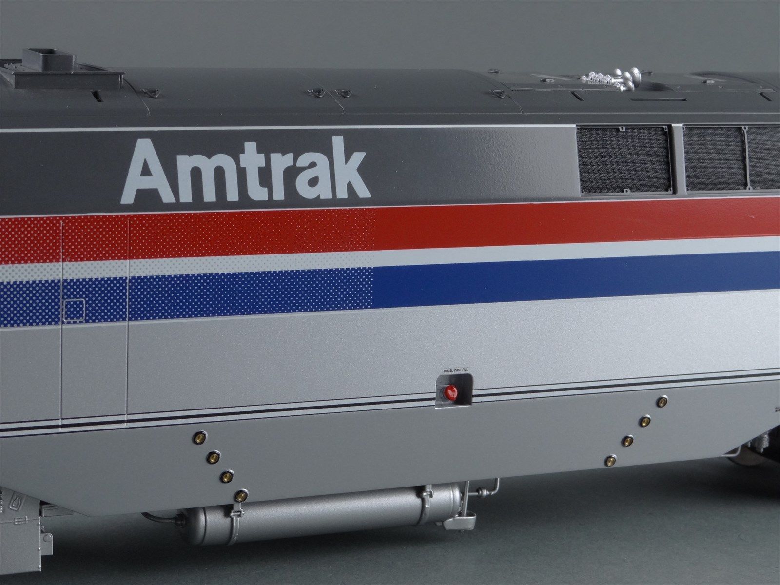 O Scale 2-Rail Brass Model Train - OMI 0456.1 Amtrak AMD-103 Genesis ...