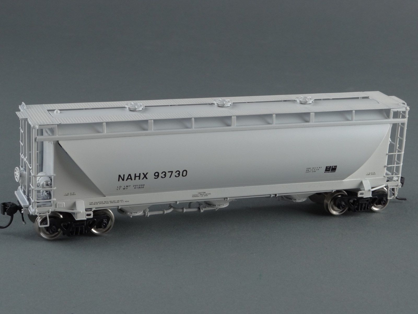 HO Brass Model Train - OMI 3362.4 Overland Pd 3000 Covered Hopper NAHX ...