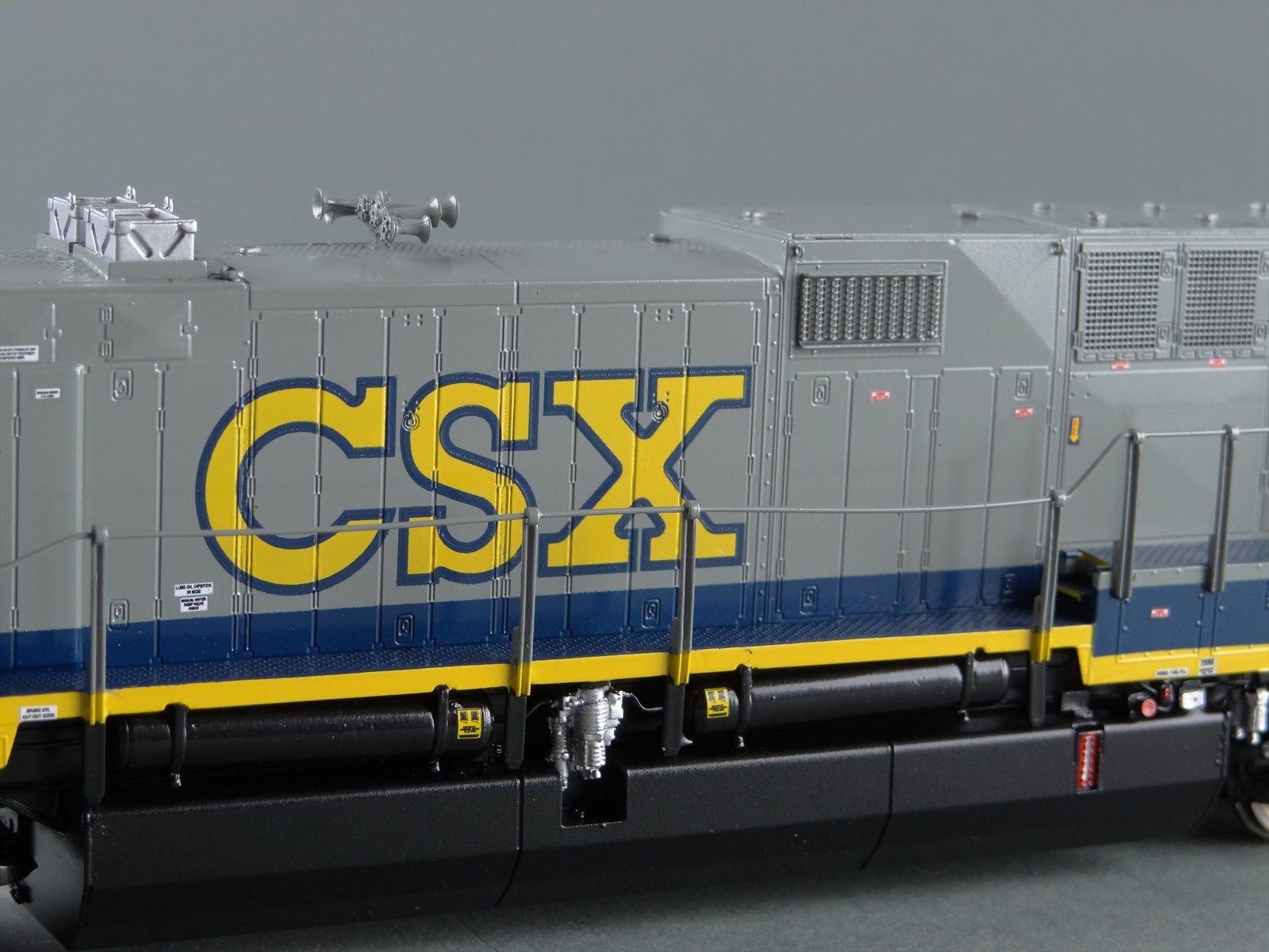 HO Brass Model Train - OMI 6581.1 Overland CSX C60AC / CW60AC Diesel ...