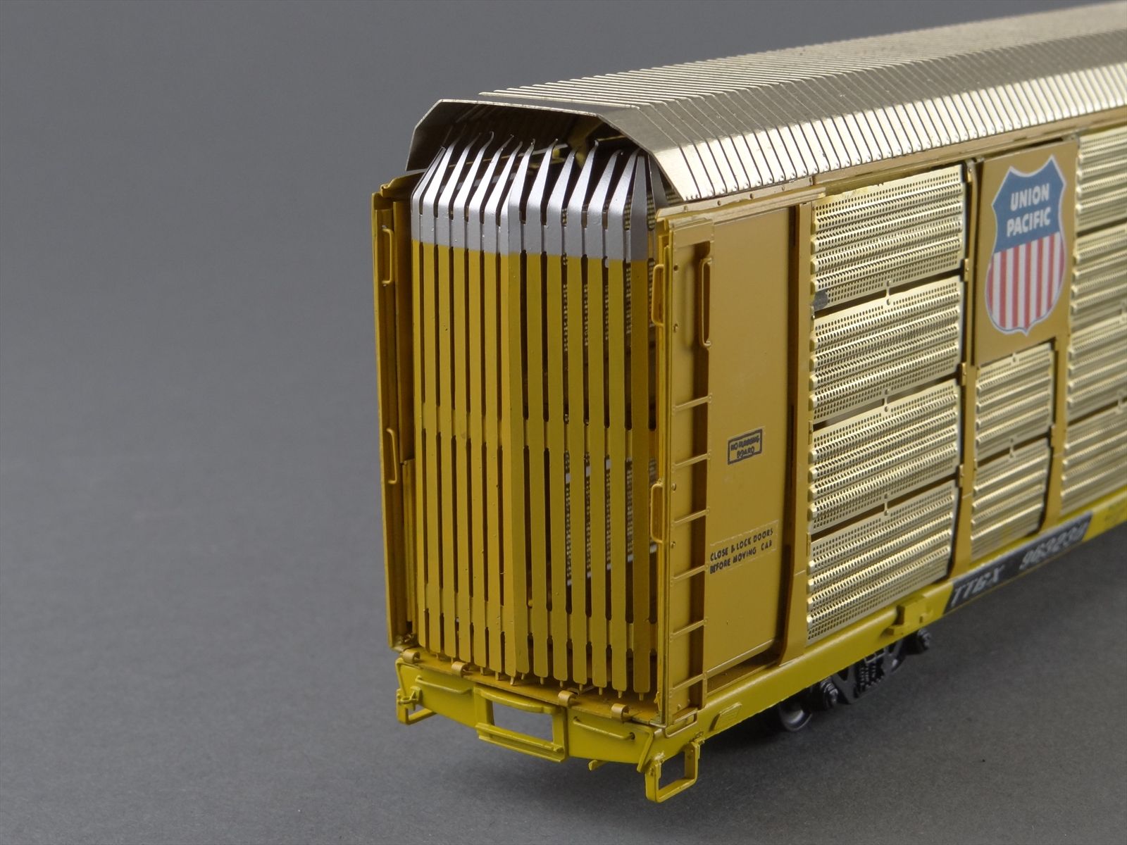 Ho Opentable Auto Racks HO Brass Model Train - OMI 3078 UP Portec Bi-Level Auto Rack Autorack ...