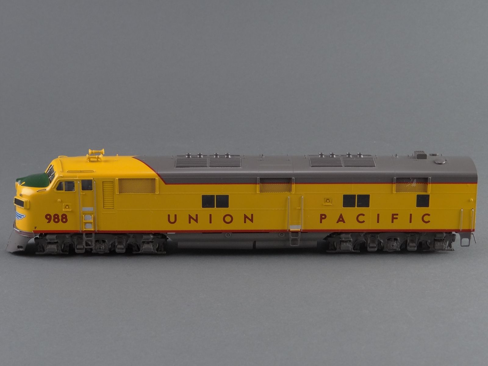 HO Brass Model Train - CIL 2207.1 Challenger UP Train of Tomorrow Set ...