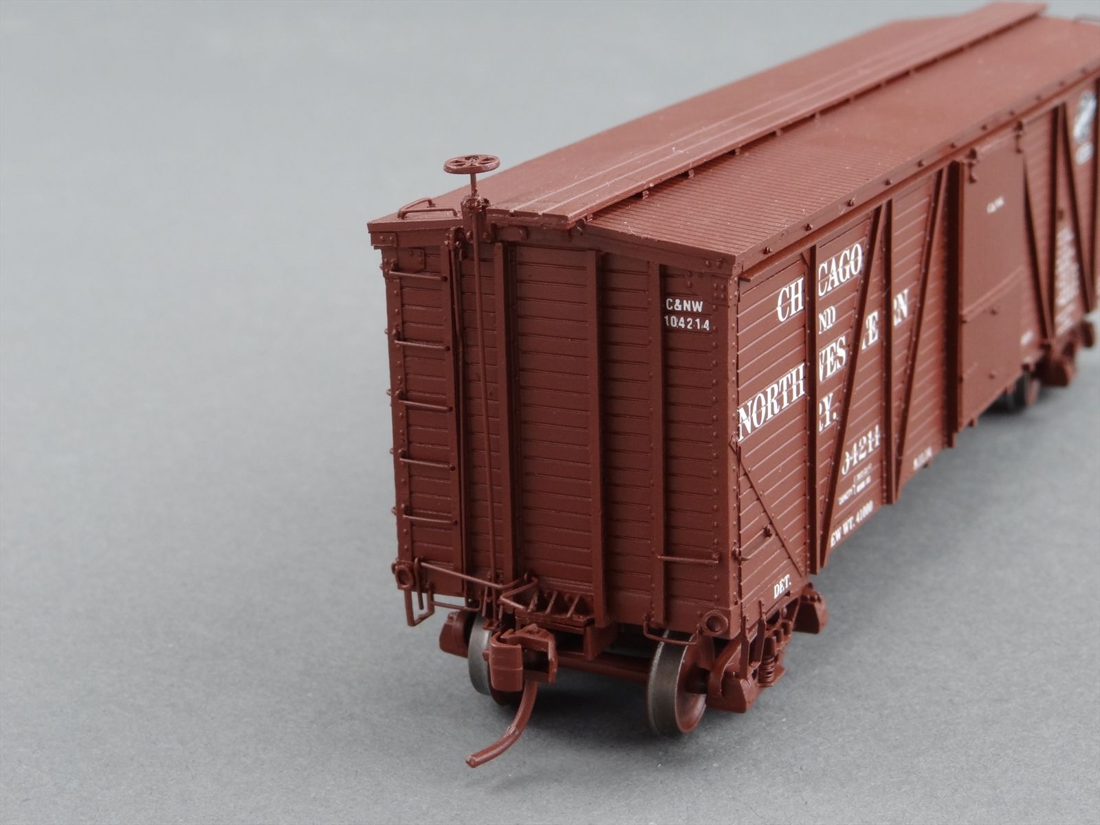 HO Westerfield 4401 Pro Built Kit C&NW 40' Outside Braced Box Car