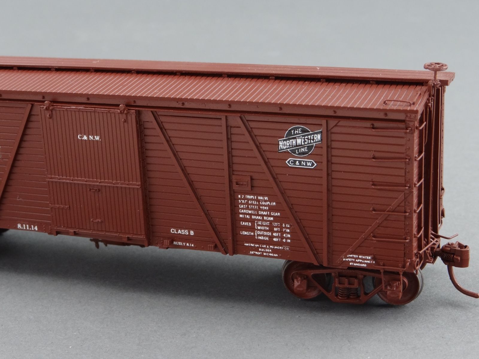 HO Westerfield 4401 Pro Built Kit C&NW 40' Outside Braced Box Car