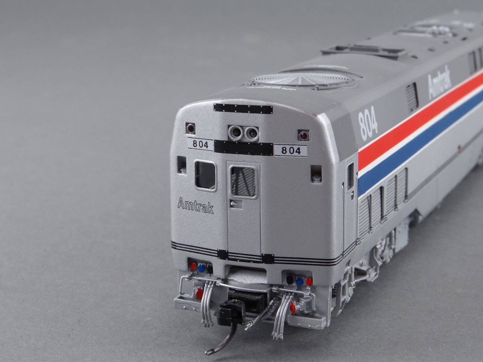 804 Train HO Brass Model Train - OMI 5403.1 Overland Amtrak AMD-103 Genesis ...
