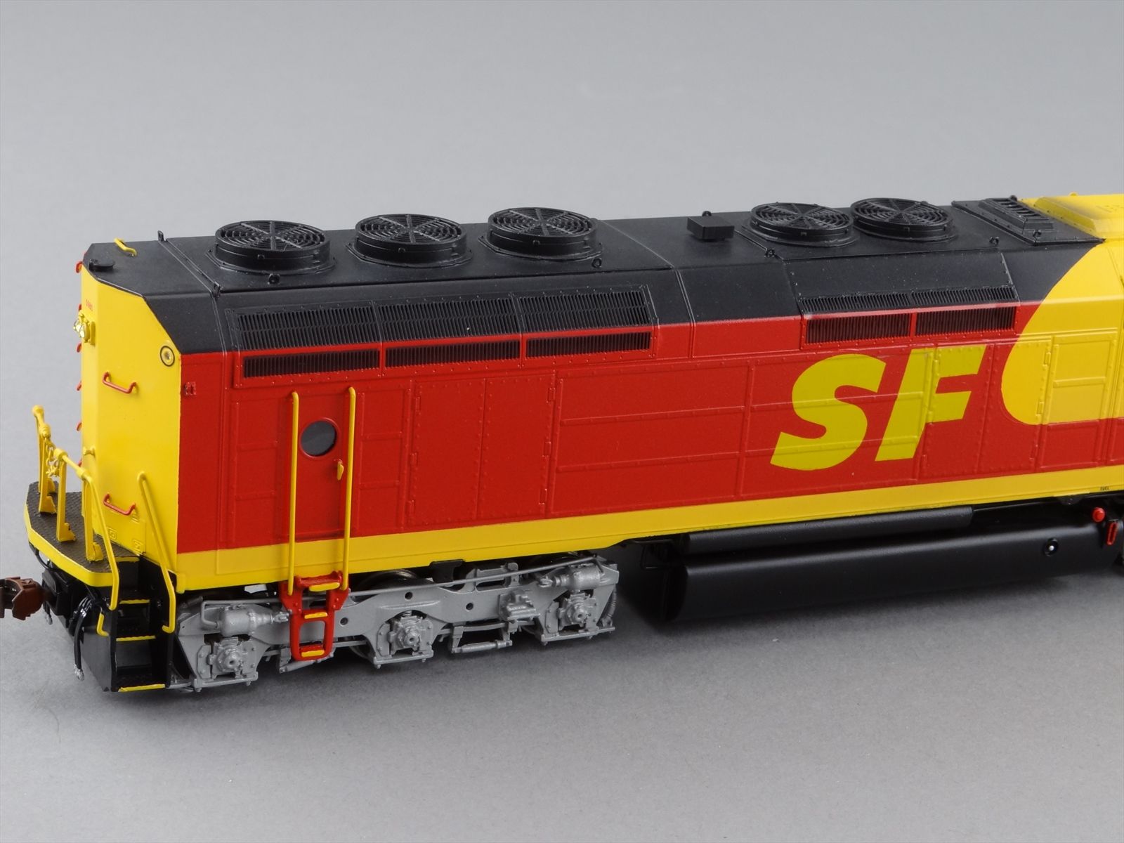 HO Brass Model Train - OMI 5995 Overland ATSF Santa Fe Kodachrome SDF45 ...
