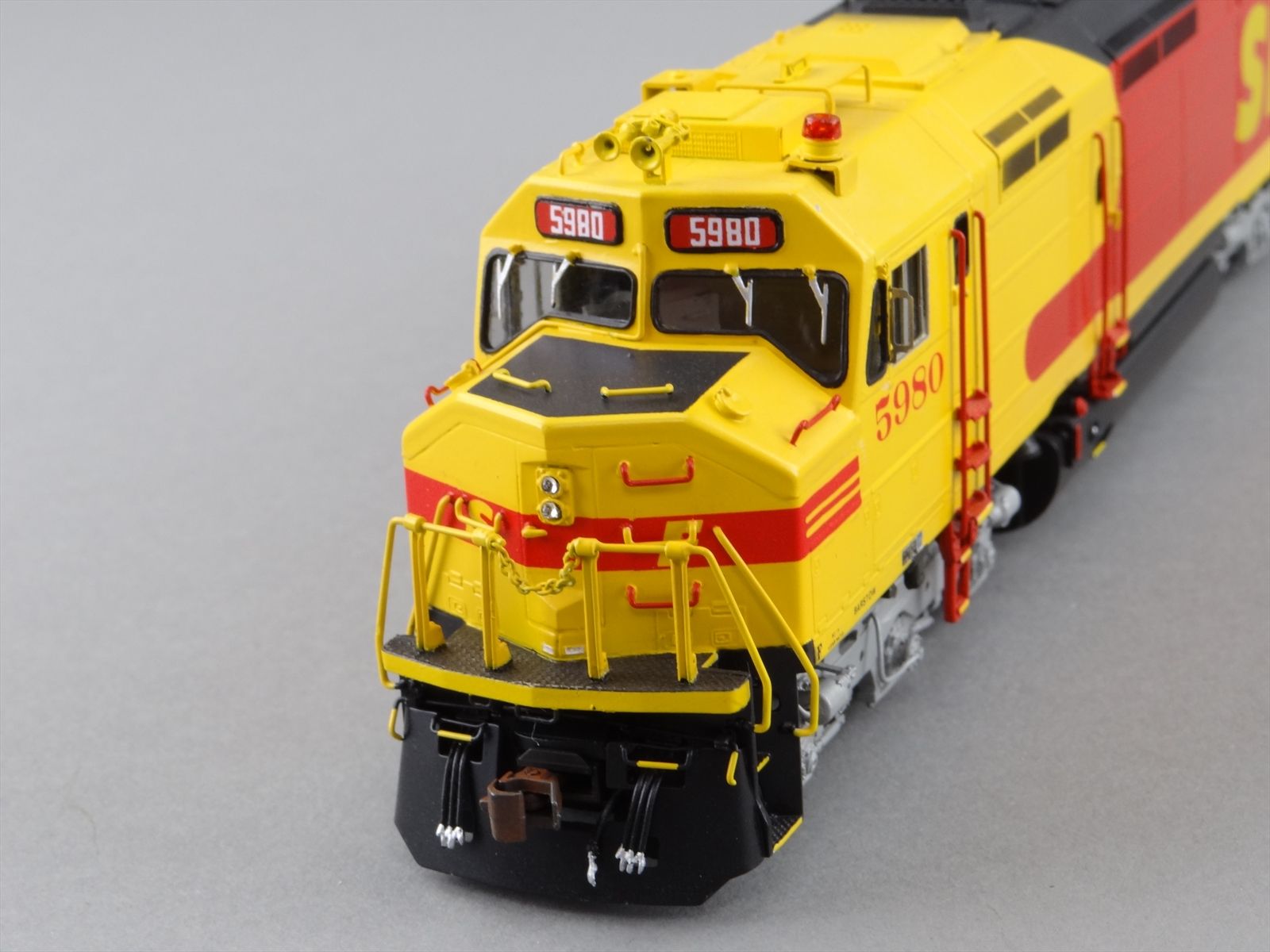 HO Brass Model Train - OMI 5995 Overland ATSF Santa Fe Kodachrome SDF45 ...