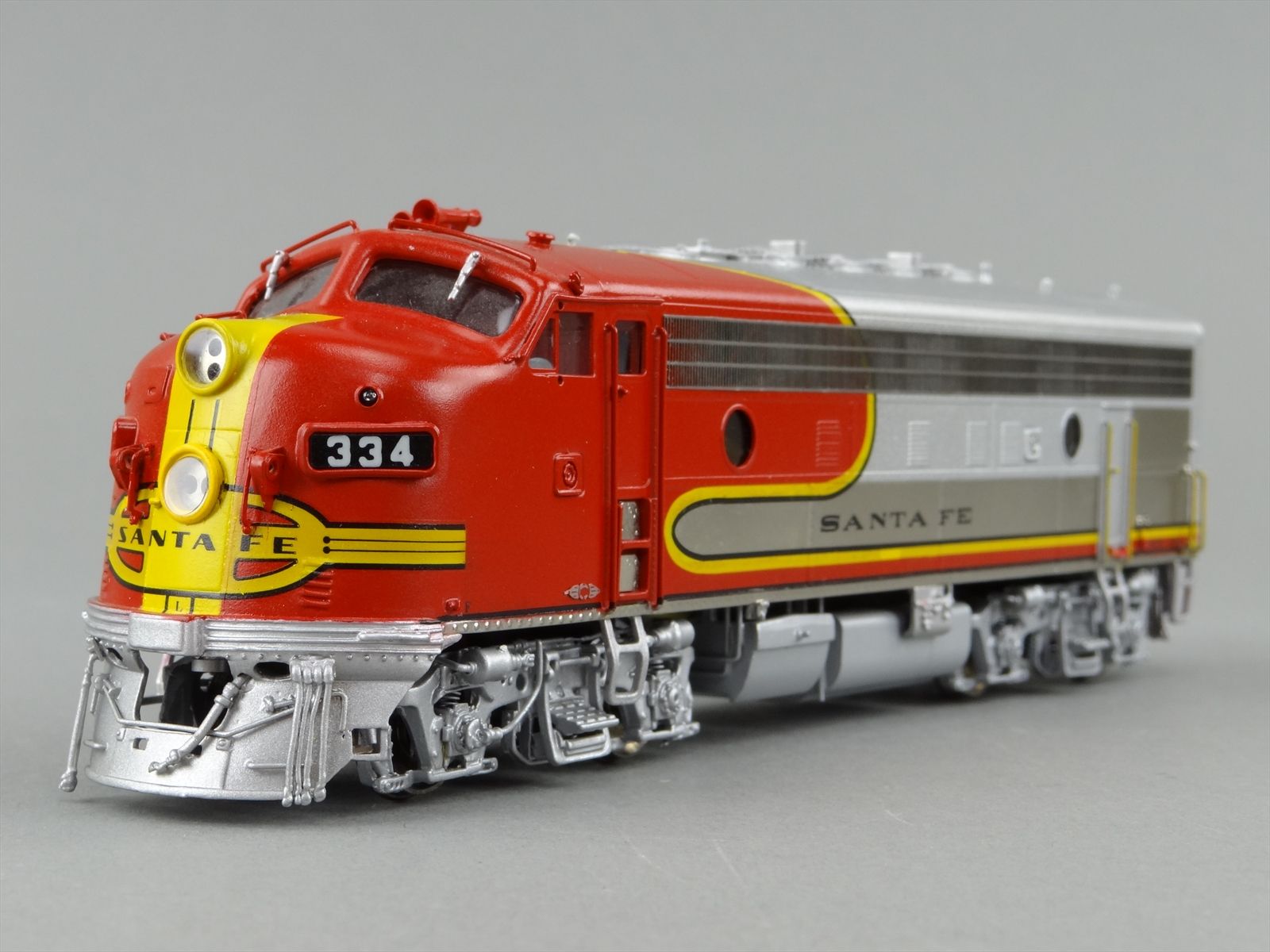 HO Brass Model Train - OMI 6498.1 ATSF Santa Fe F7 A-B #334 Diesel Set ...