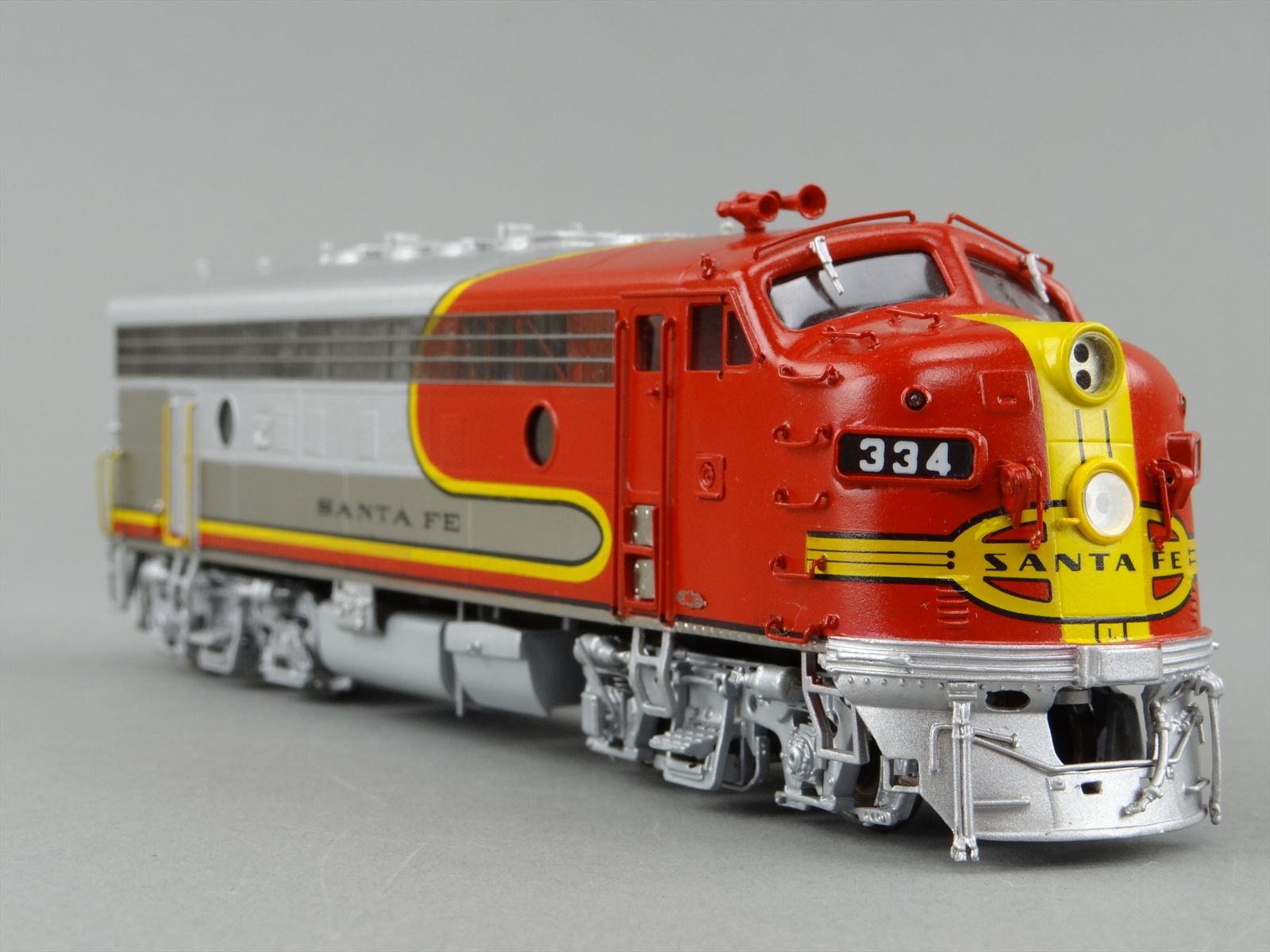 HO Brass Model Train - OMI 6498.1 ATSF Santa Fe F7 A-B #334 Diesel Set ...