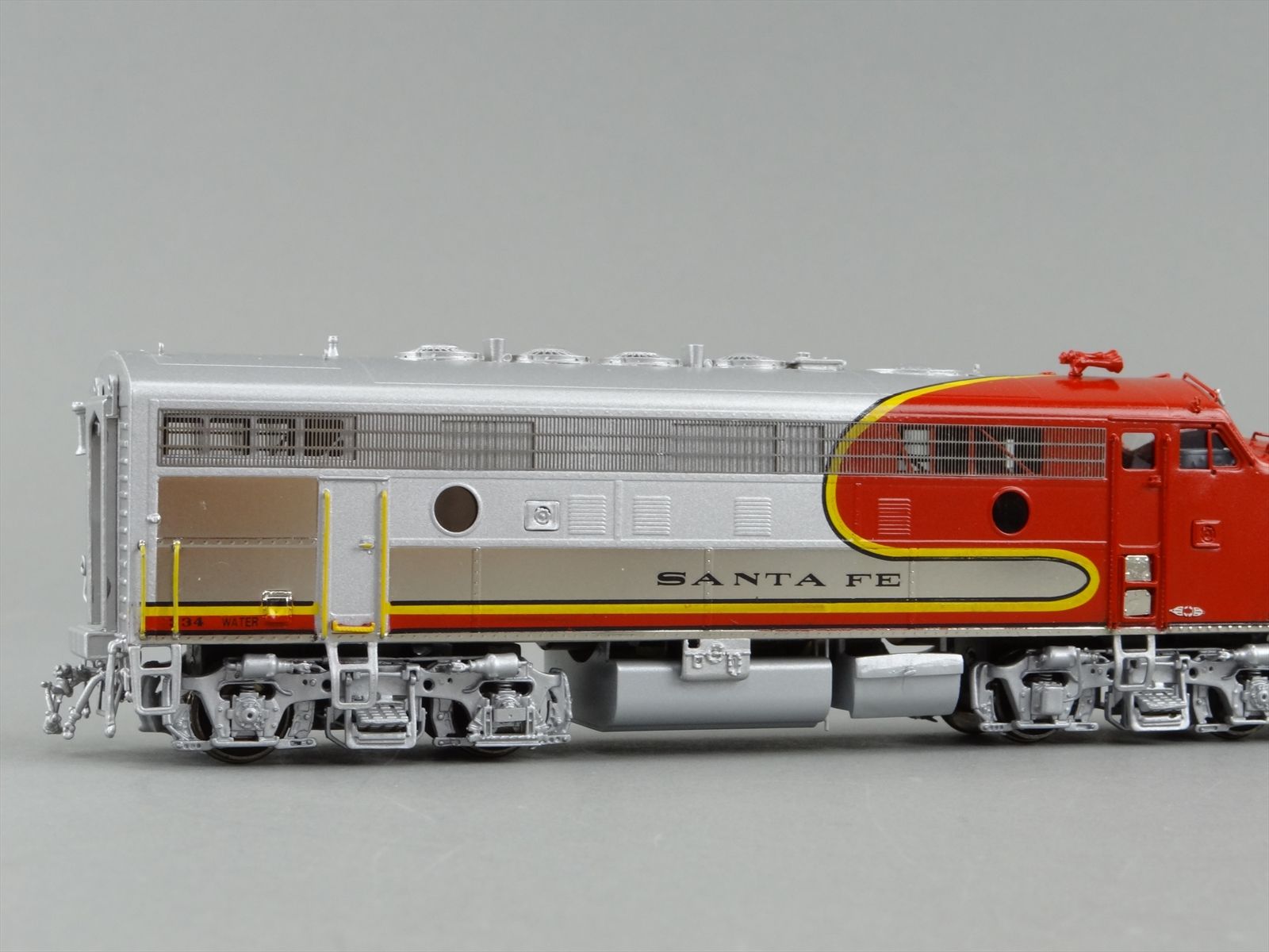 HO Brass Model Train - OMI 6498.1 ATSF Santa Fe F7 A-B #334 Diesel Set ...