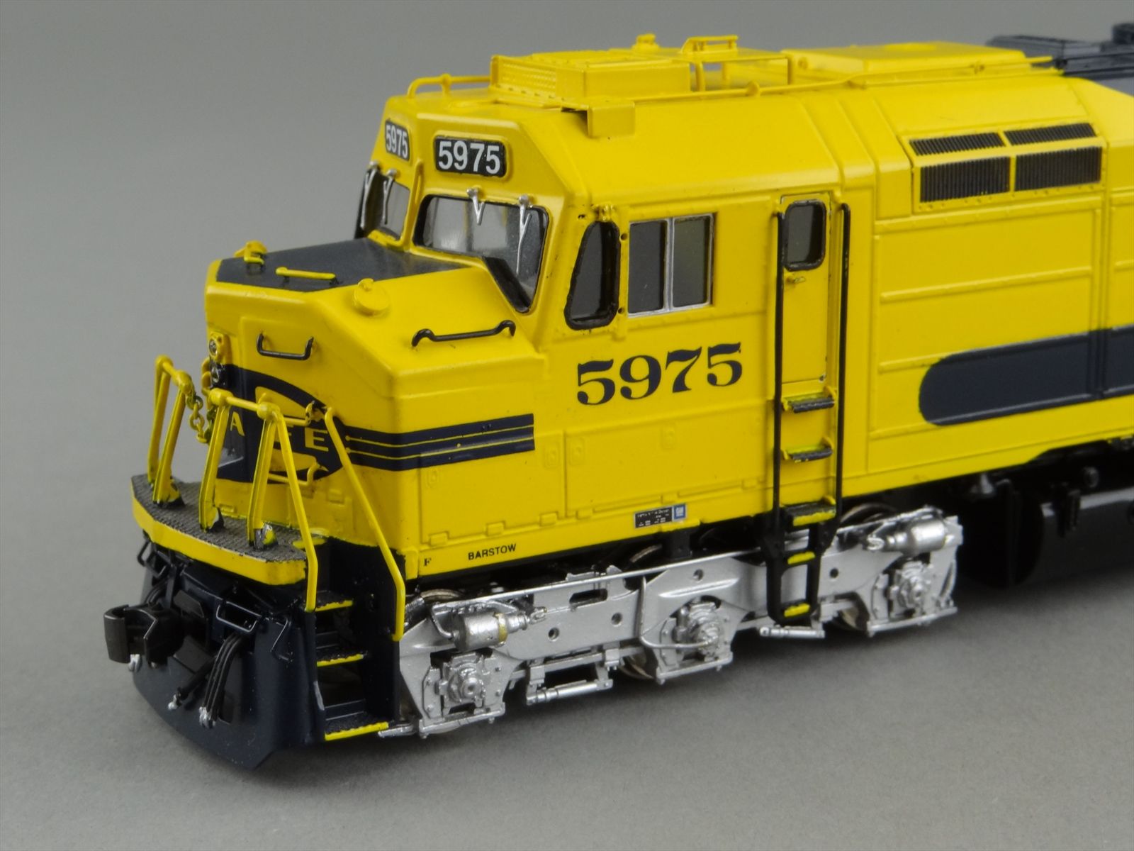 HO Brass Model Train - OMI 5995 Overland ATSF Santa Fe Kodachrome SDF45 ...