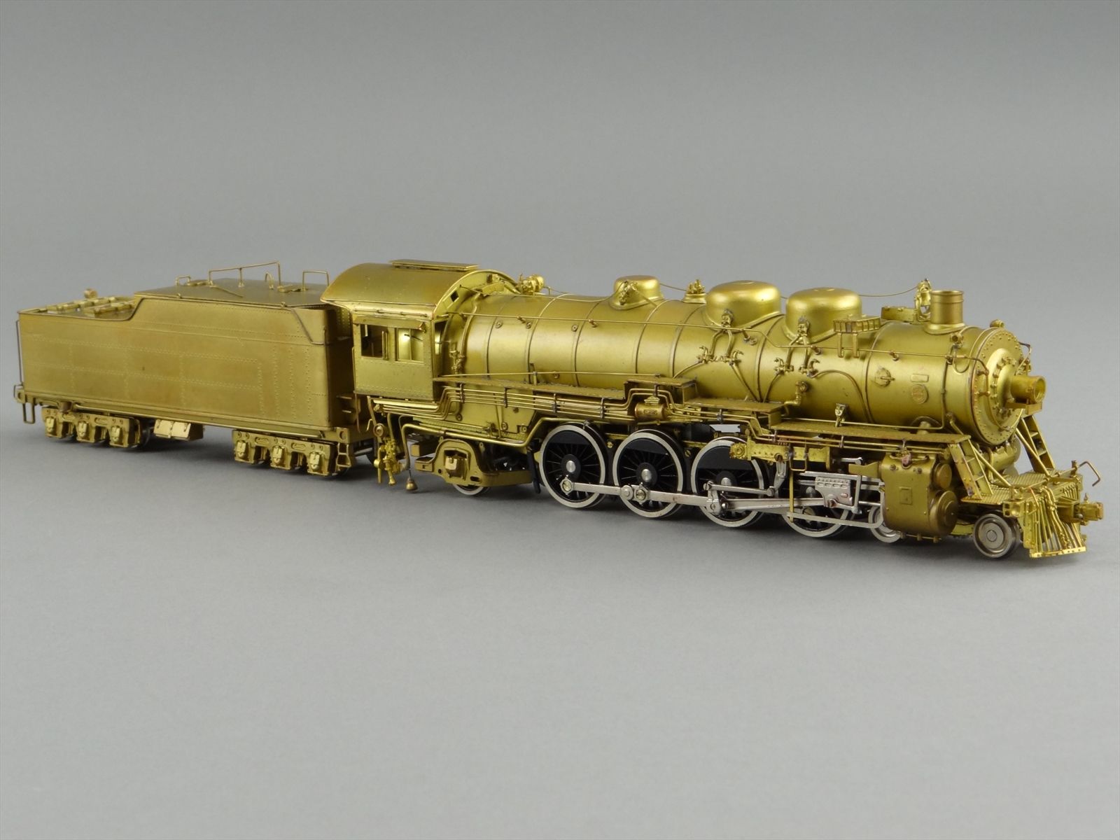 HO Brass Model Train - Sunset Models ATSF Santa Fe 4-8-2 3700 Class ...
