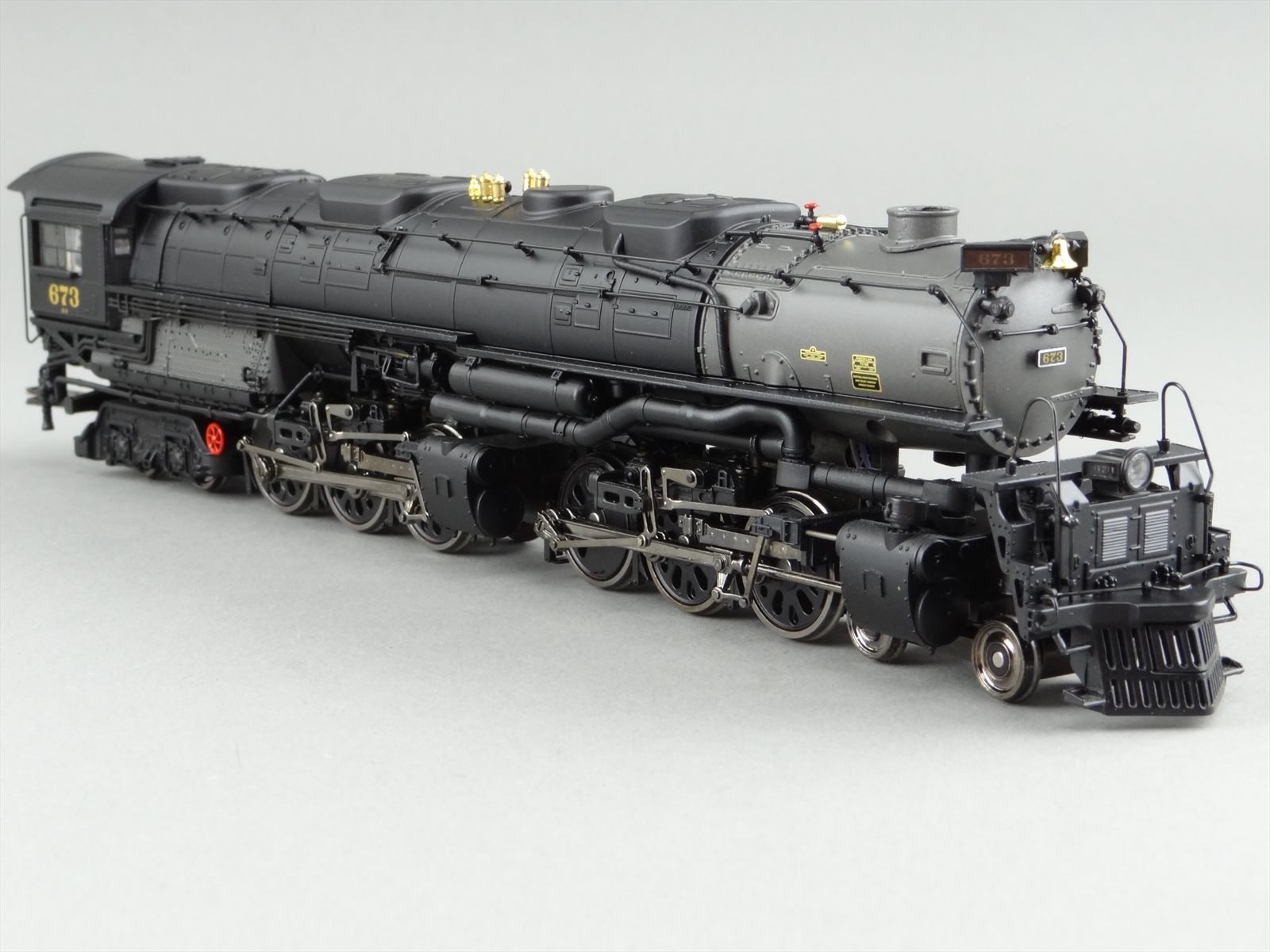 HO Scale MTH 8031571 Clinchfield 673 4664 Challenger Steam w/Sound DC/DCC