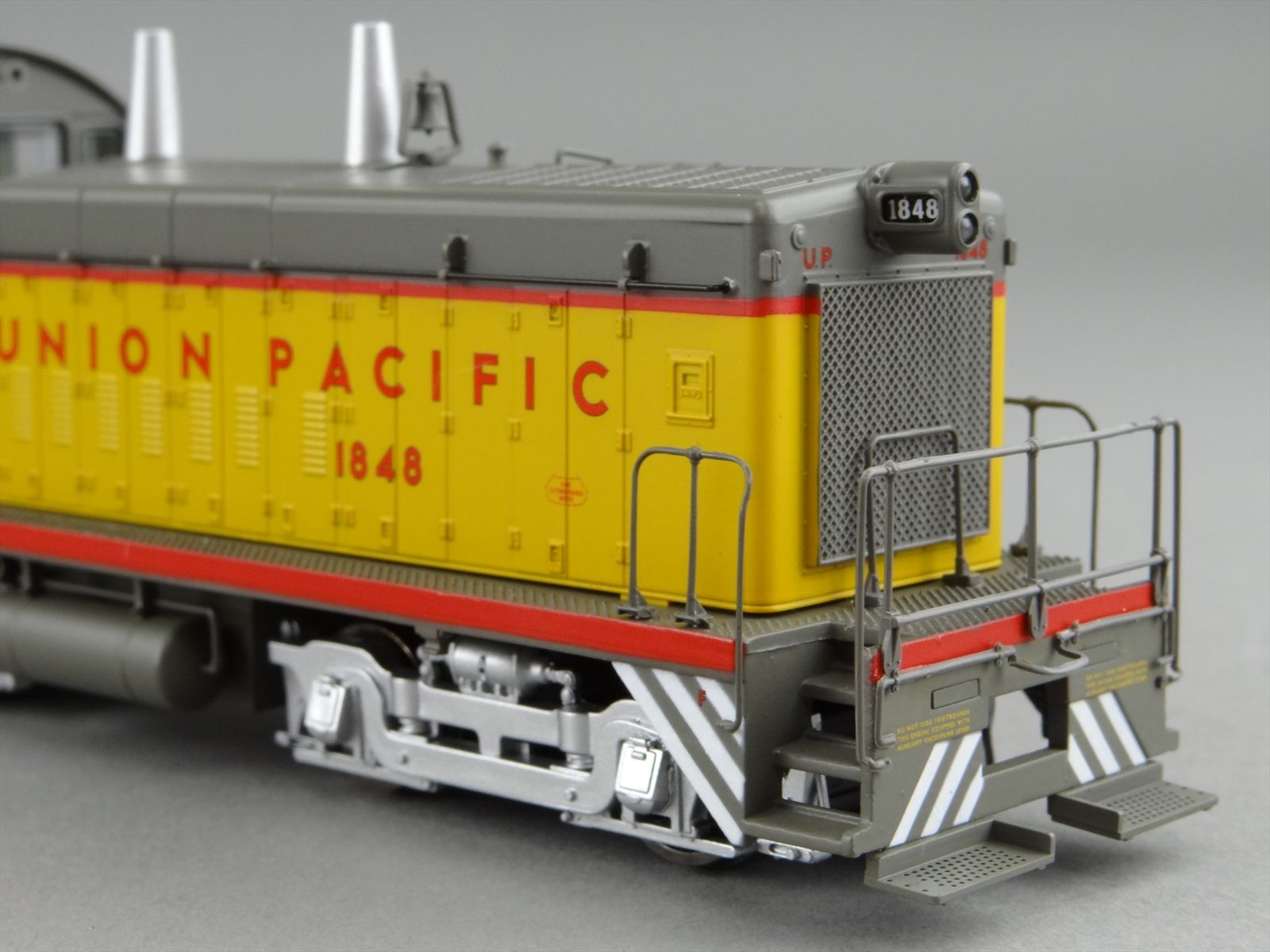 HO Scale Proto 2000 Walthers 920-41413 UP #1848 SW9/1200 Diesel ...