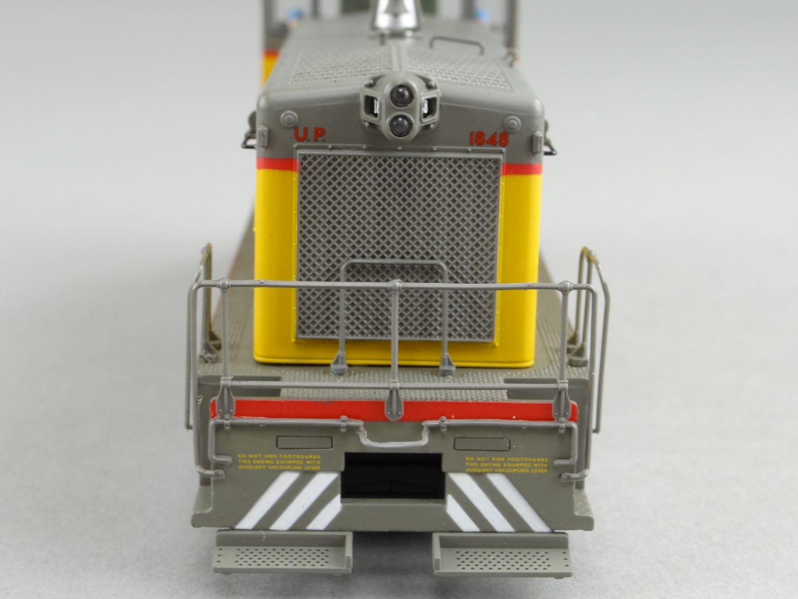 HO Scale Proto 2000 Walthers 920-41413 UP #1848 SW9/1200 Diesel ...