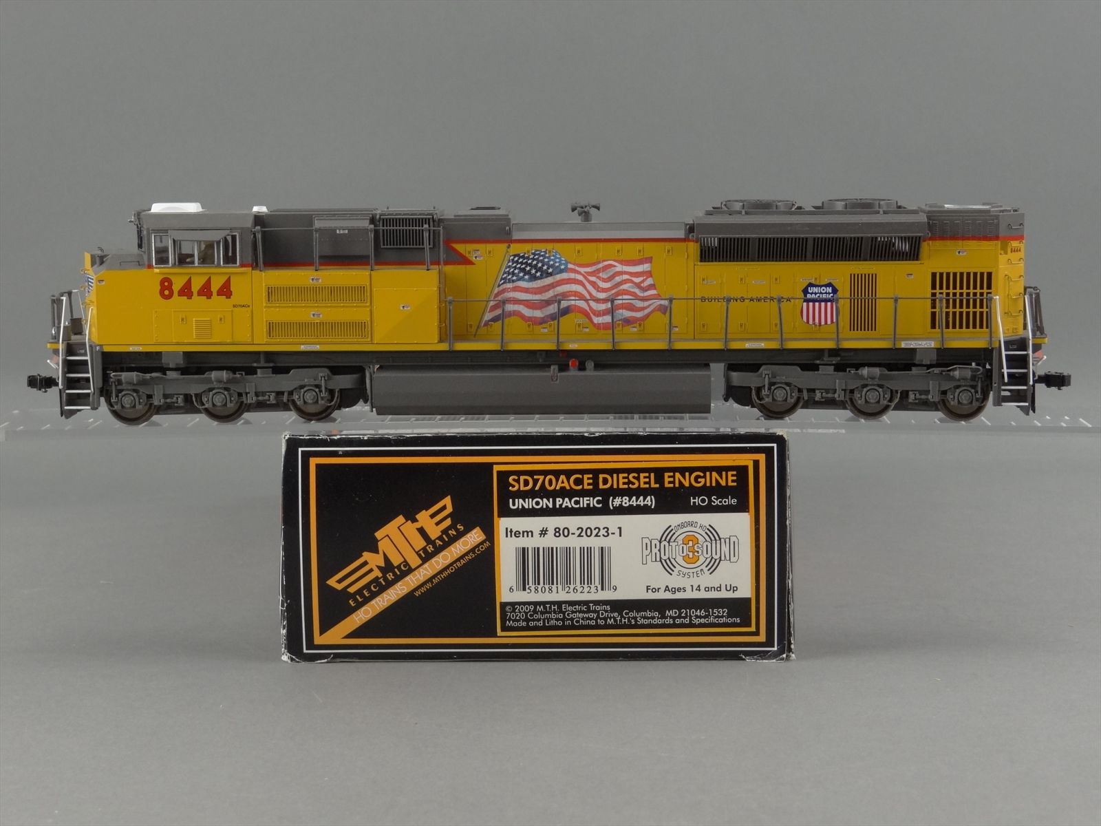 HO Plastic Model - MTH 80-2023-1 UP SD70ACE #8444 - F/P + Sound +