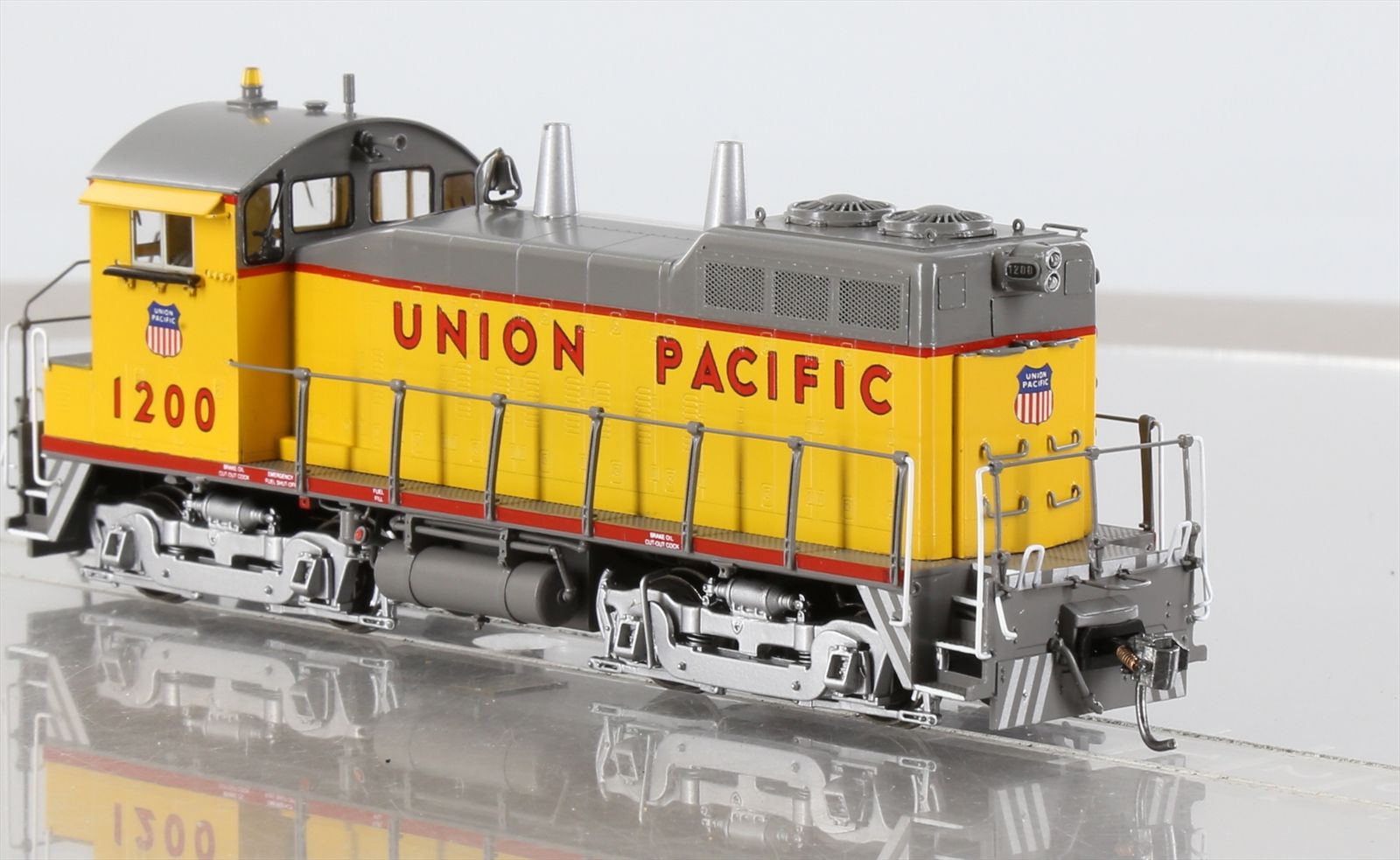 Union Sw9 HO Brass Model - OMI 5412.1 UP Union Pacific SW10 #1200 - Ex SW9 - F/P