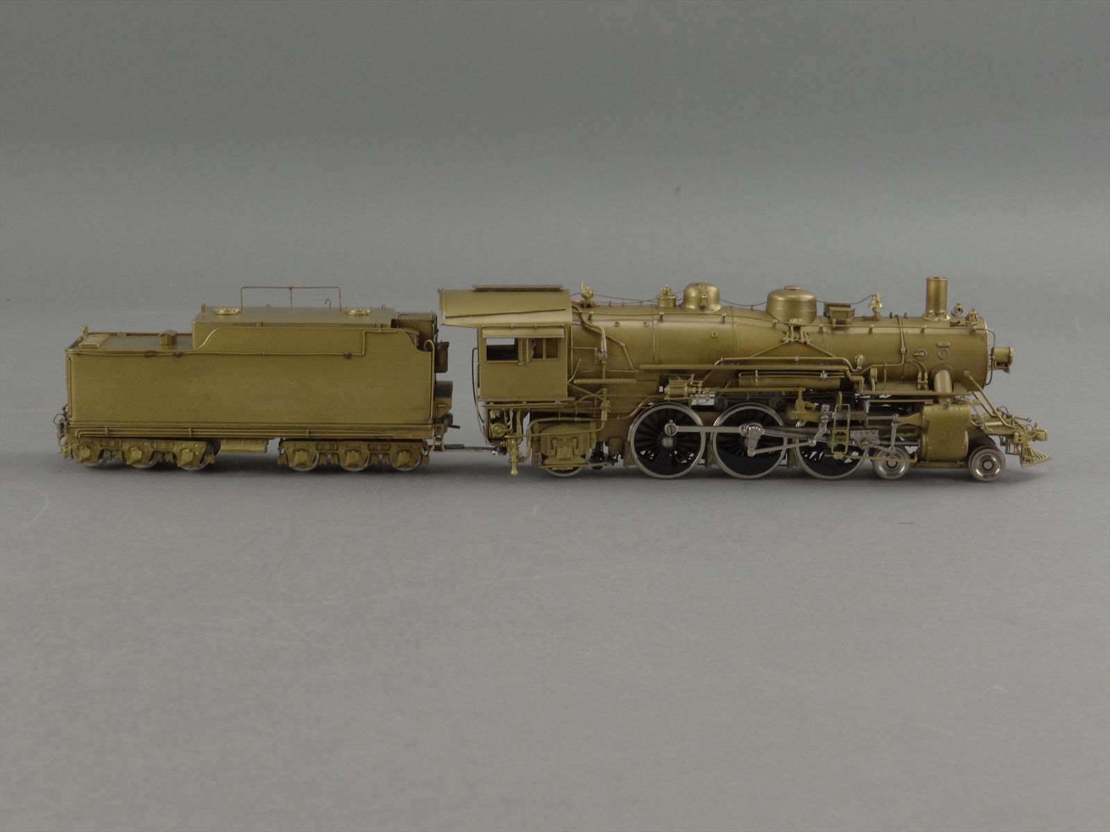 Hallmark Model H HO Brass Model - HM Hallmark AT&SF Santa Fe 4-6-2 #3500 - Unpainted