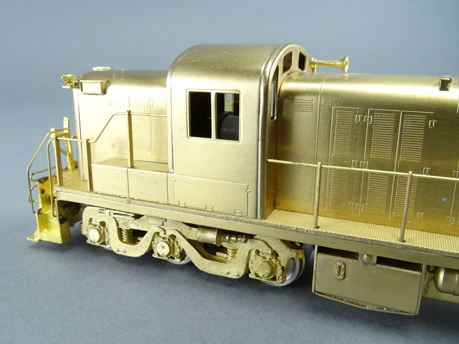 HO Brass Model - ALCO D-121 RSD-4/5 Phase I Diesel Locomotive - Unpainted