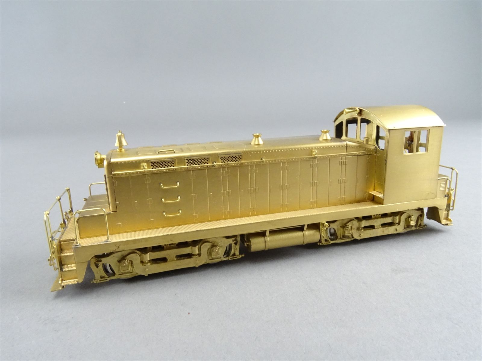 BARGAIN BRASS HO Brass Model - Alco Models D-140 KMT EMD SW-1 Diesel ...
