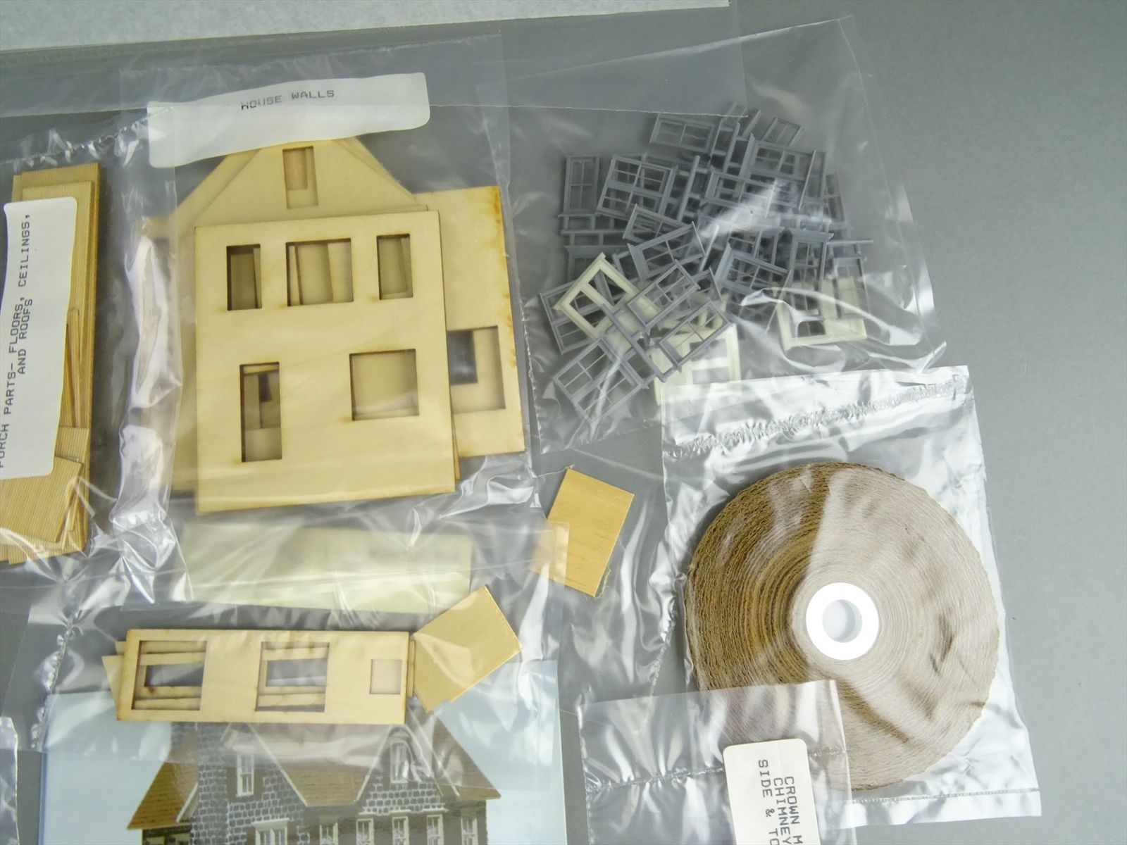 HO Scale Micro-Scale Models Craftsman Kit #16 - Aunt Sarah's House