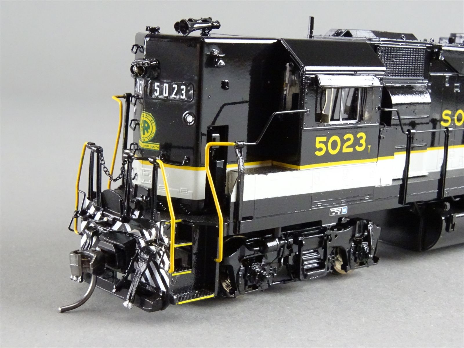 HO Brass Model - OMI 5651.1 SOU Southern GP38-2 #5023 Mid 1970's - F/P ...