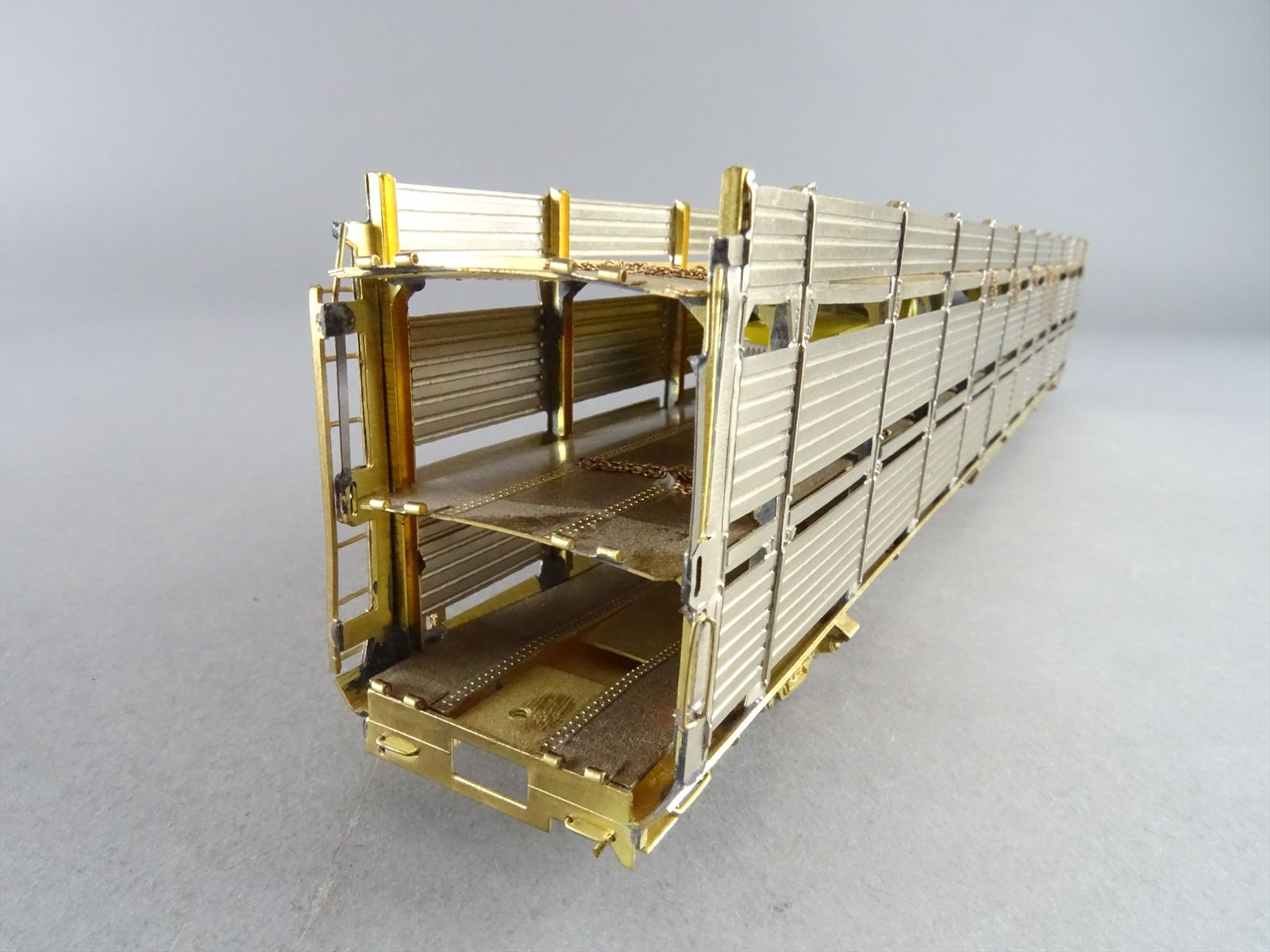 HO Brass Model - OMI 1395 Tri-Level Auto Rack Various Roads - No Roof ...