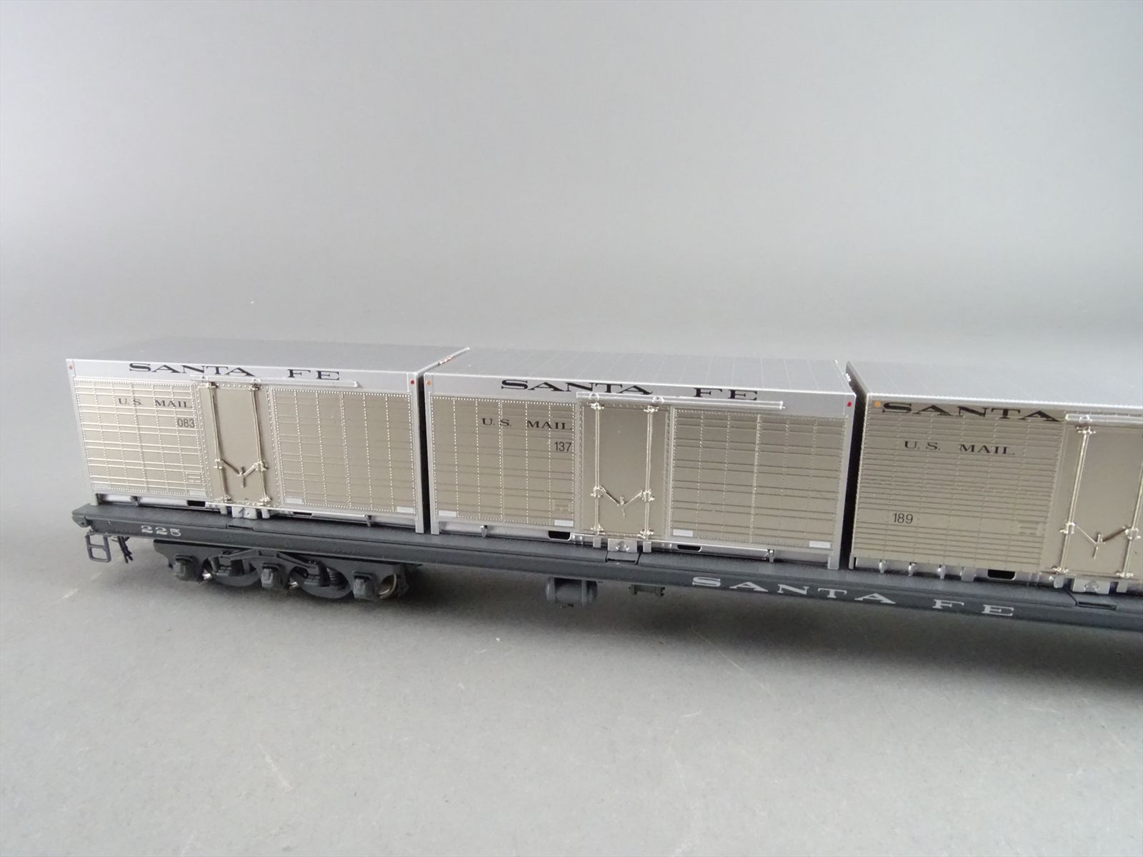 HO Brass Model - TCY 0477.1 AT&SF Santa Fe Mail Container Flat w ...