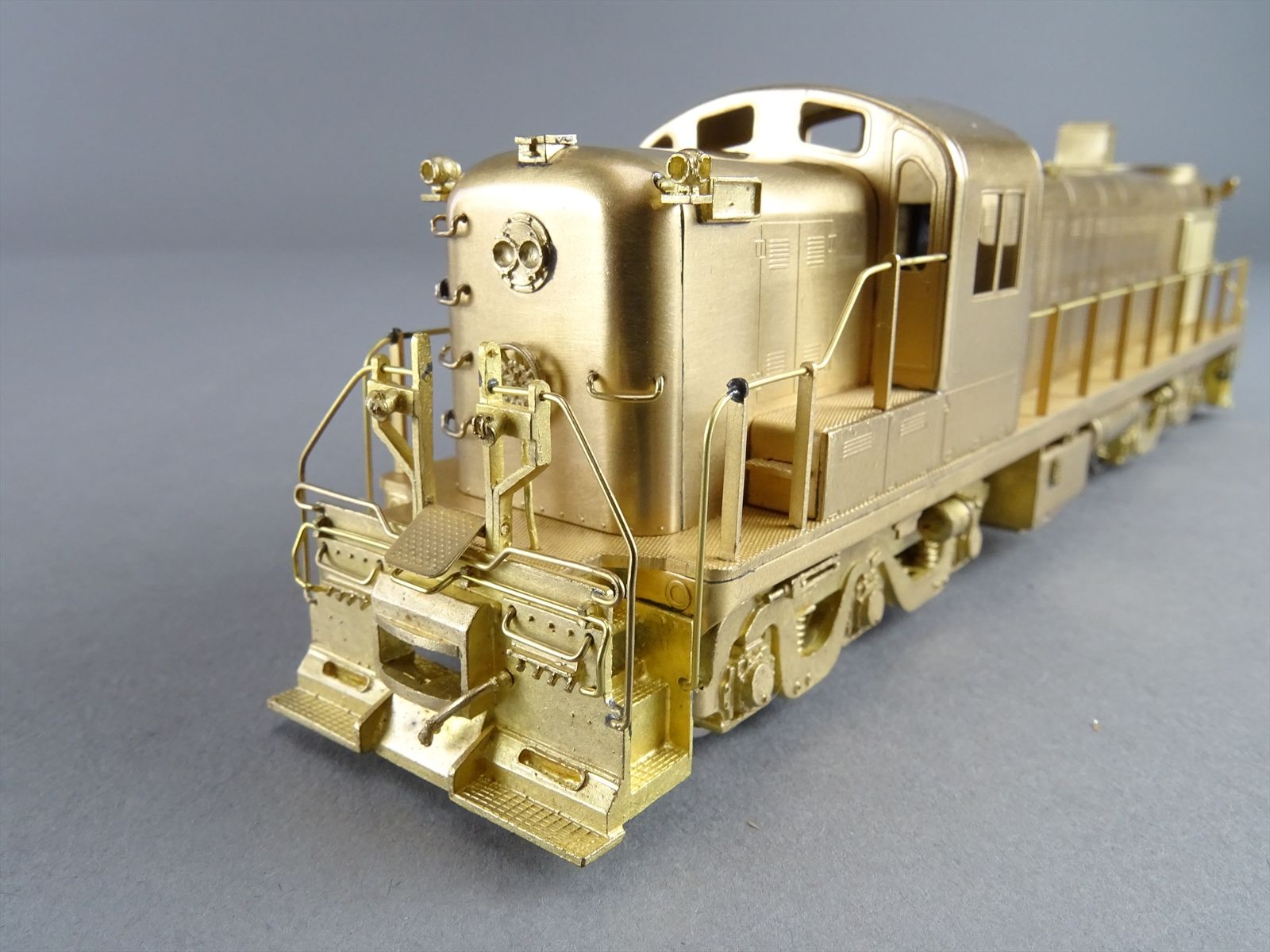 HO Brass Model - ALCO D-121 RSD-4/5 Phase I - Unpainted - 1982 Run ...