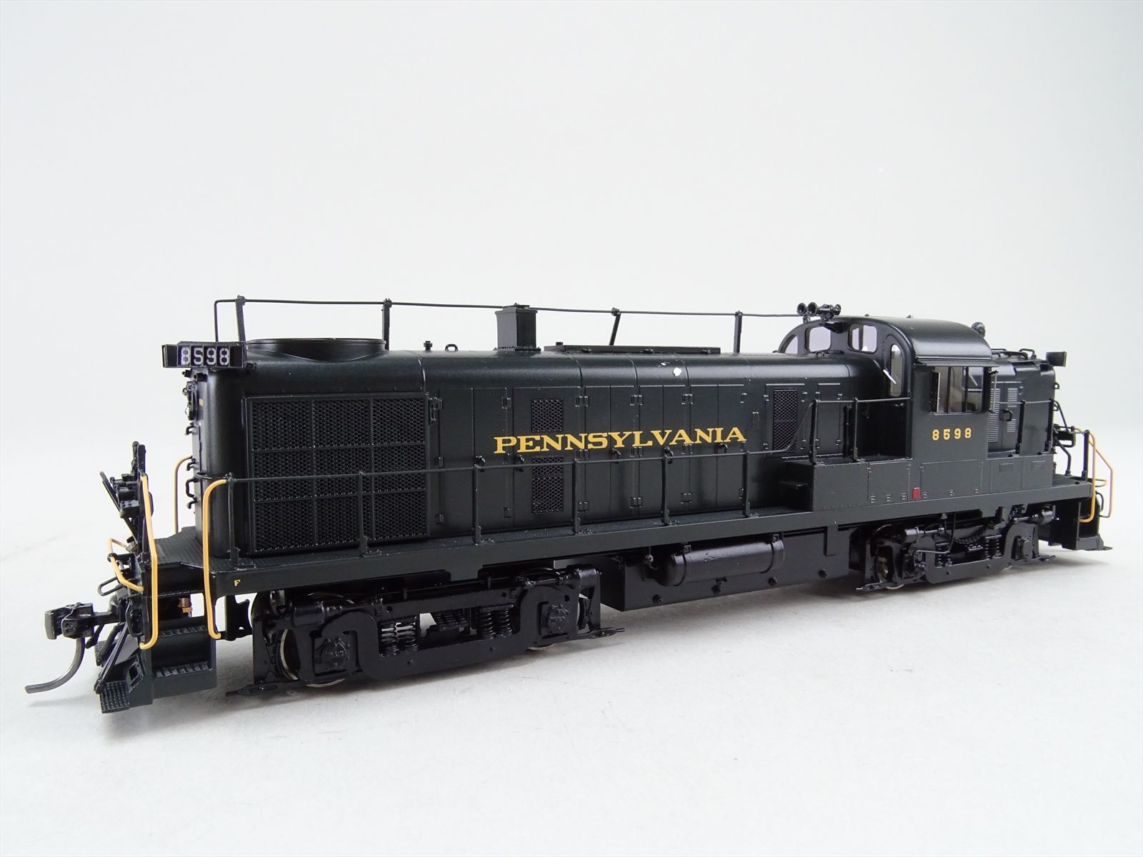 HO Scale Brass Model Train DP-8783.1 PRR RS-3 Brunswick Green Road #8598