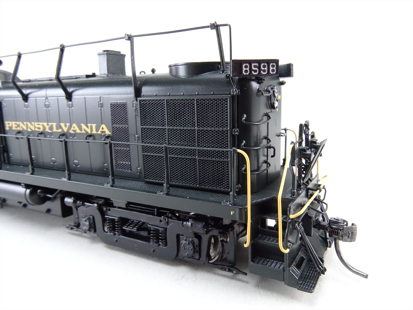 HO Scale Brass Model Train DP-8783.1 PRR RS-3 Brunswick Green Road #8598