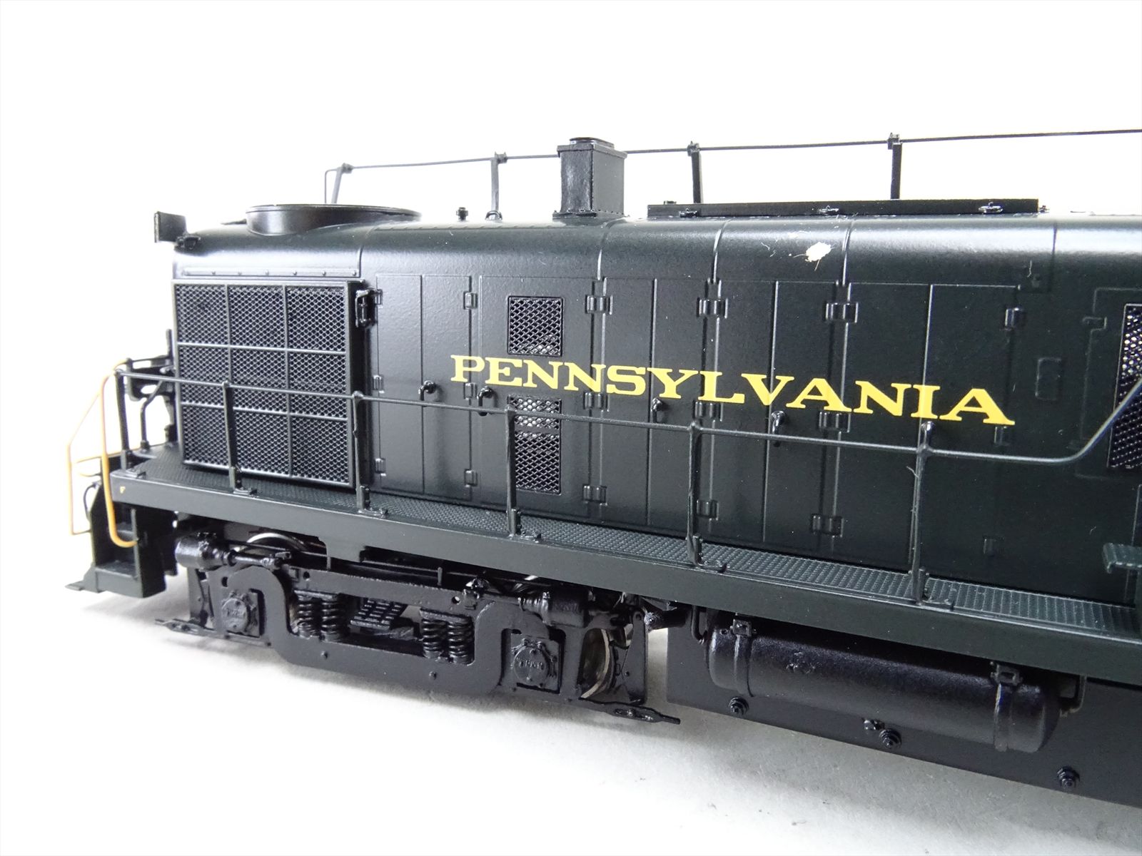HO Scale Brass Model Train DP-8783.1 PRR RS-3 Brunswick Green Road #8598