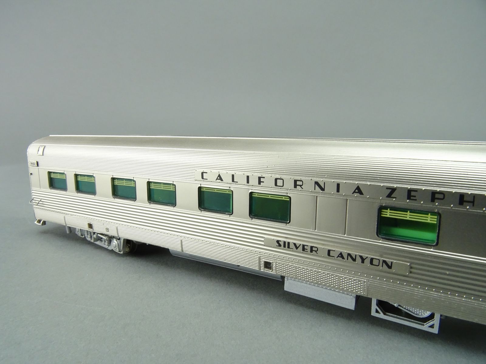 HO Plastic Model - BLI 797 Broadway Limited WP California Zephyr 13 Car ...