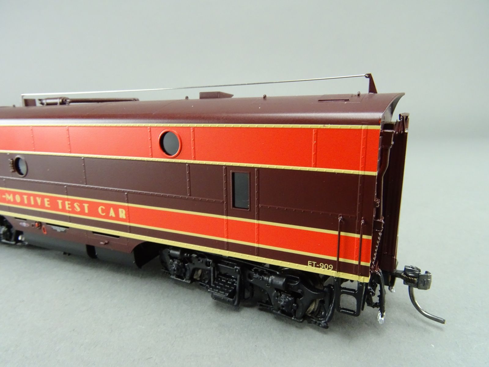 HO BRass Model - OMI AZ-1018 EMD Engineering Test F9 F9A F9Am + Test ...