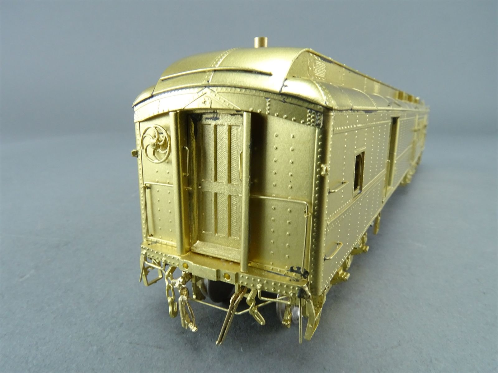 HO Brass Model - W&R NP Northern Pacific Mail & Express Car w/ Center ...