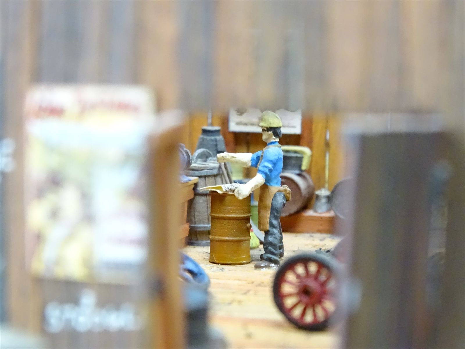 HO 1:87 FSM #130 Ezra Coopers Garage 8 x 8 Diorama - Pro-Built ...